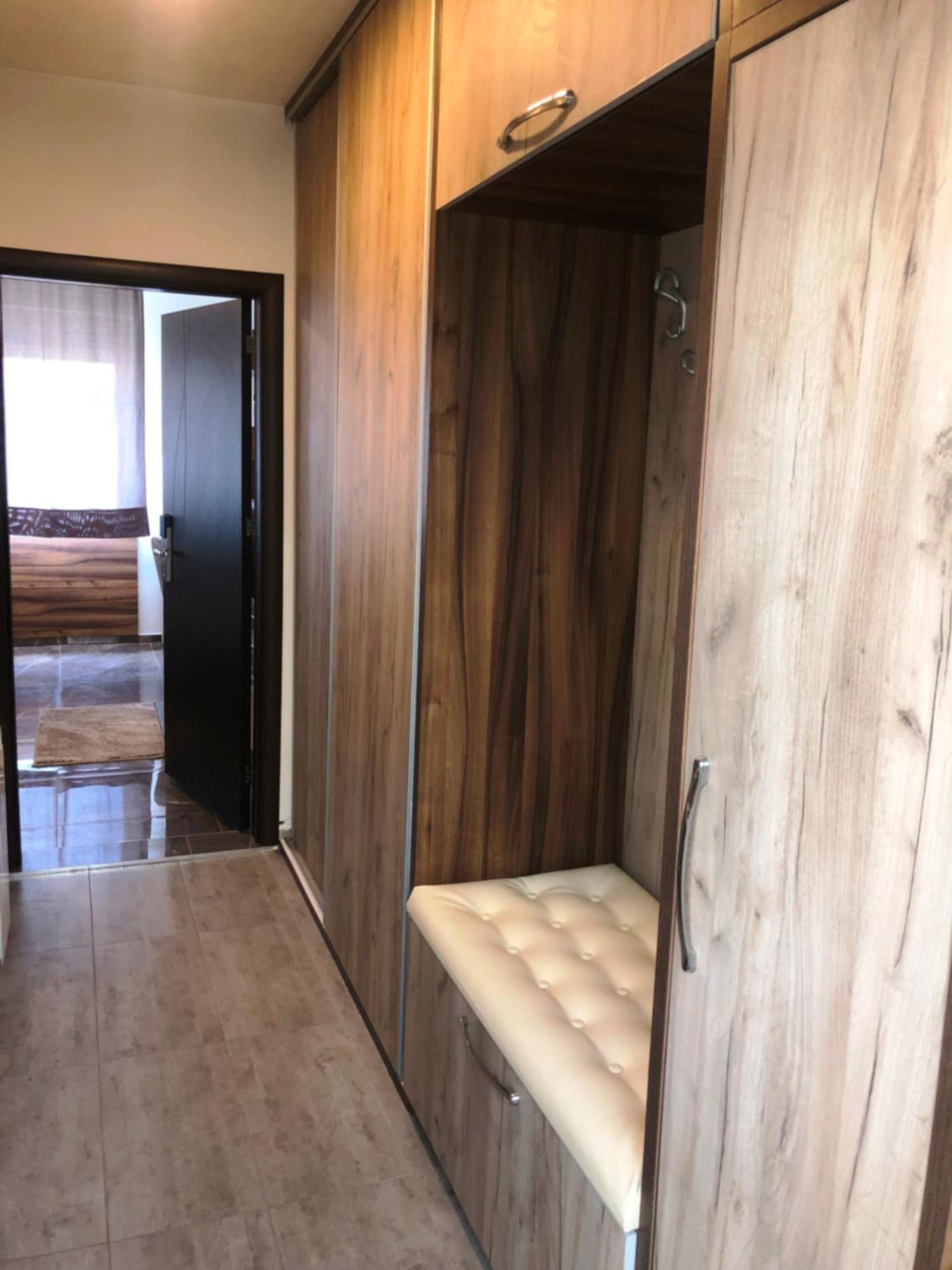 Hotel Room City Square With Great View No Parking Σκόπια Εξωτερικό φωτογραφία
