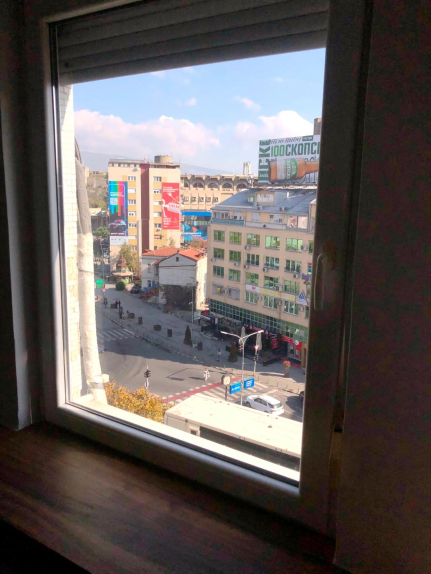 Hotel Room City Square With Great View No Parking Σκόπια Εξωτερικό φωτογραφία